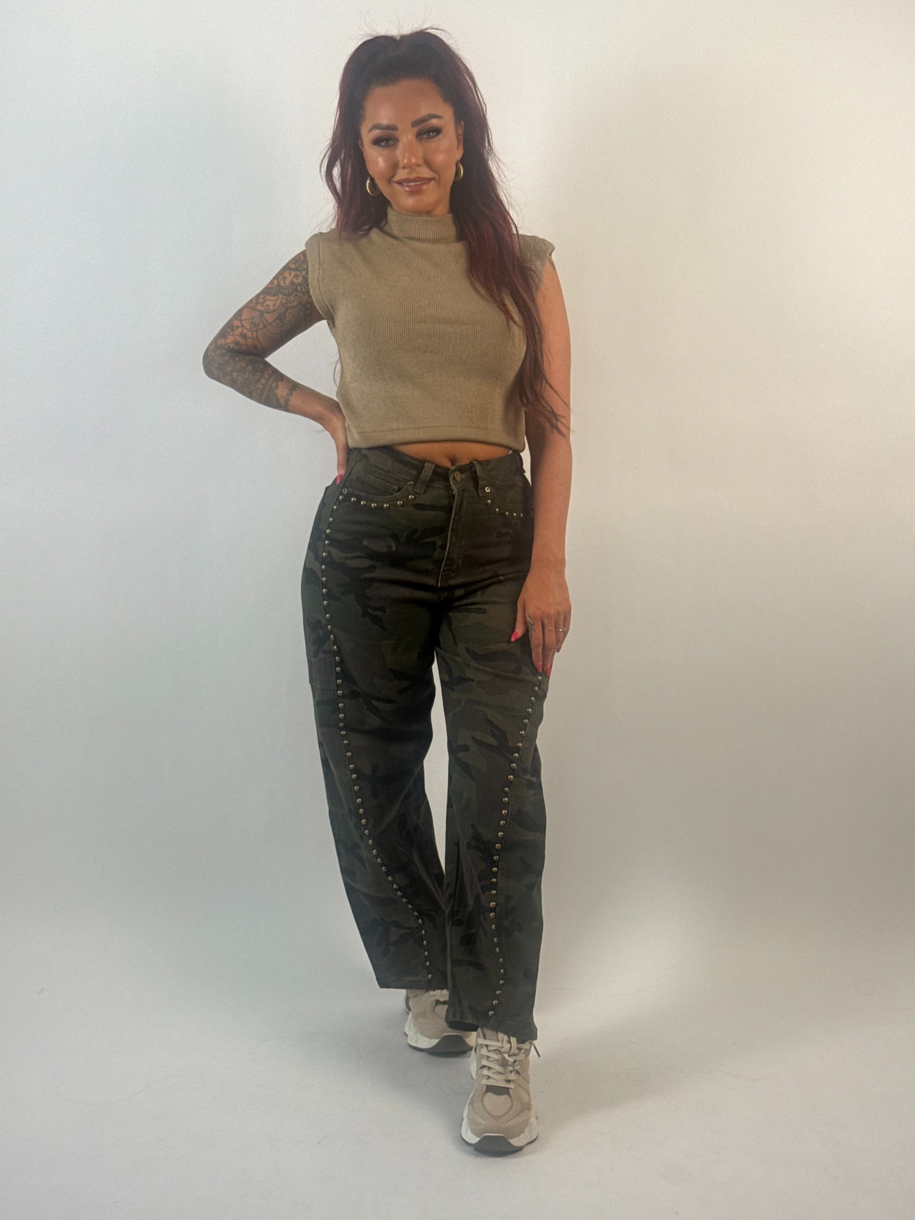 Jeans J 8761 Stud Camou Groen