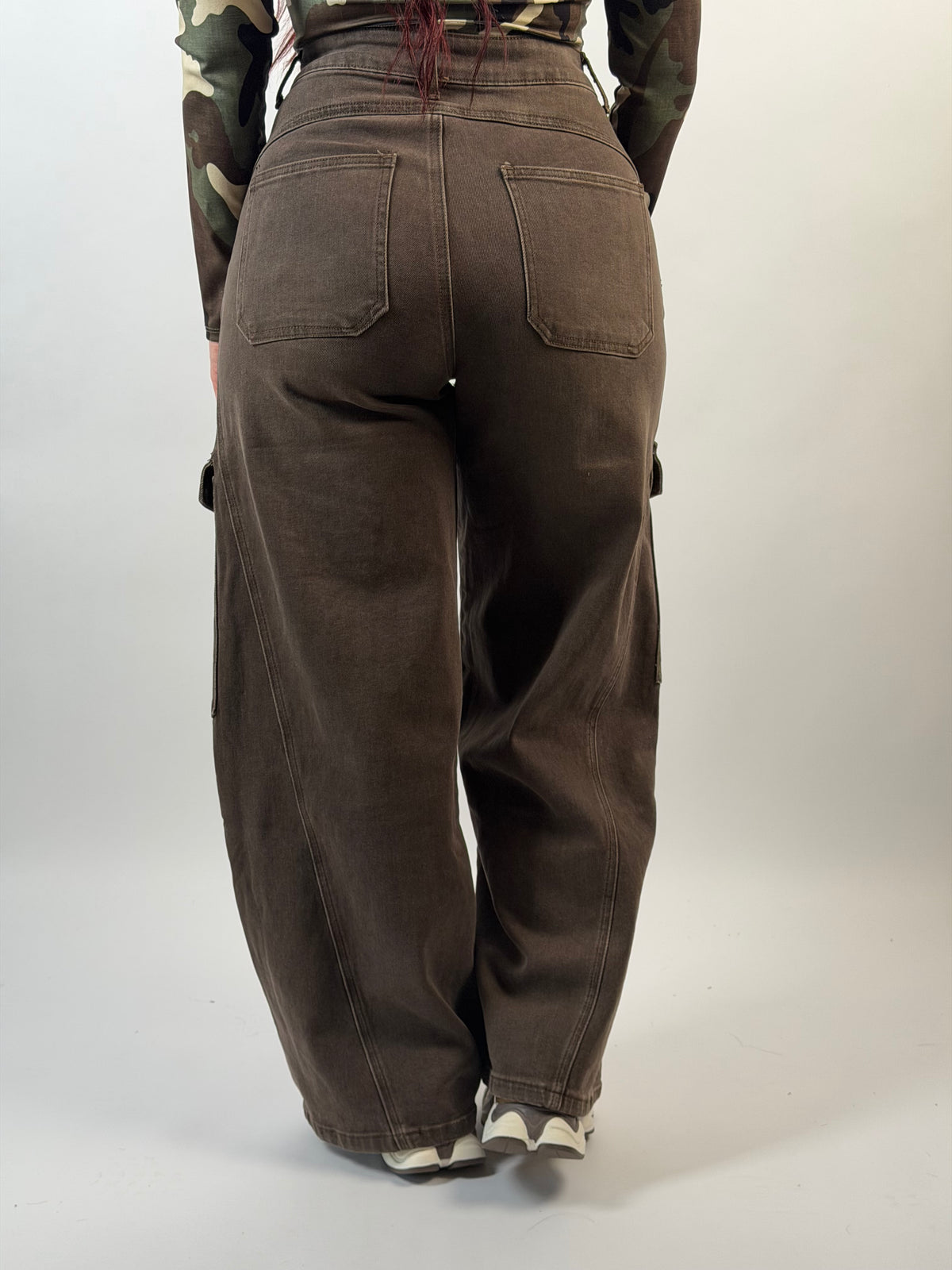 Jeans V 566 Cargo Wide Bruin