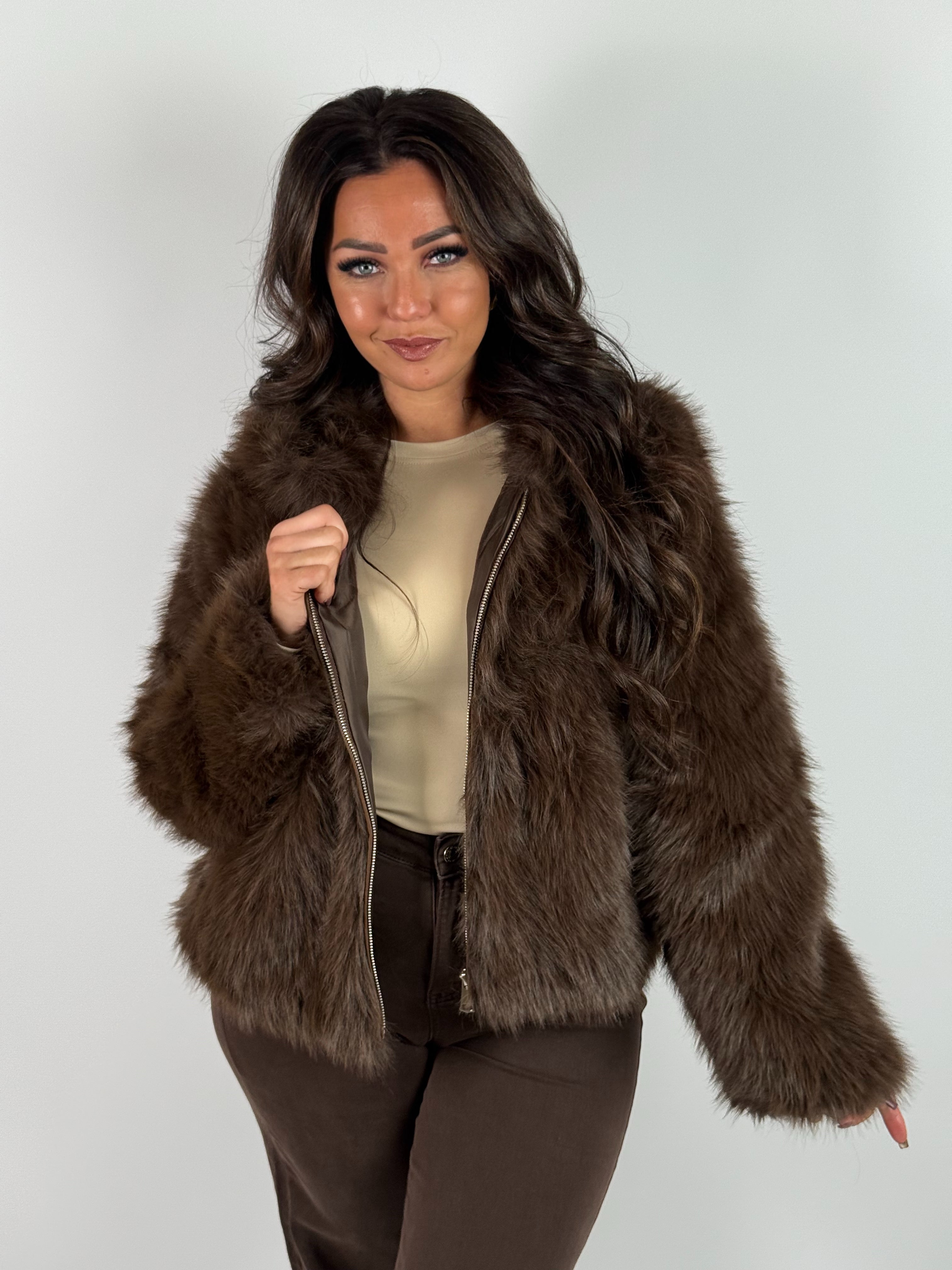 Jack Fluffy Mavi Bruin