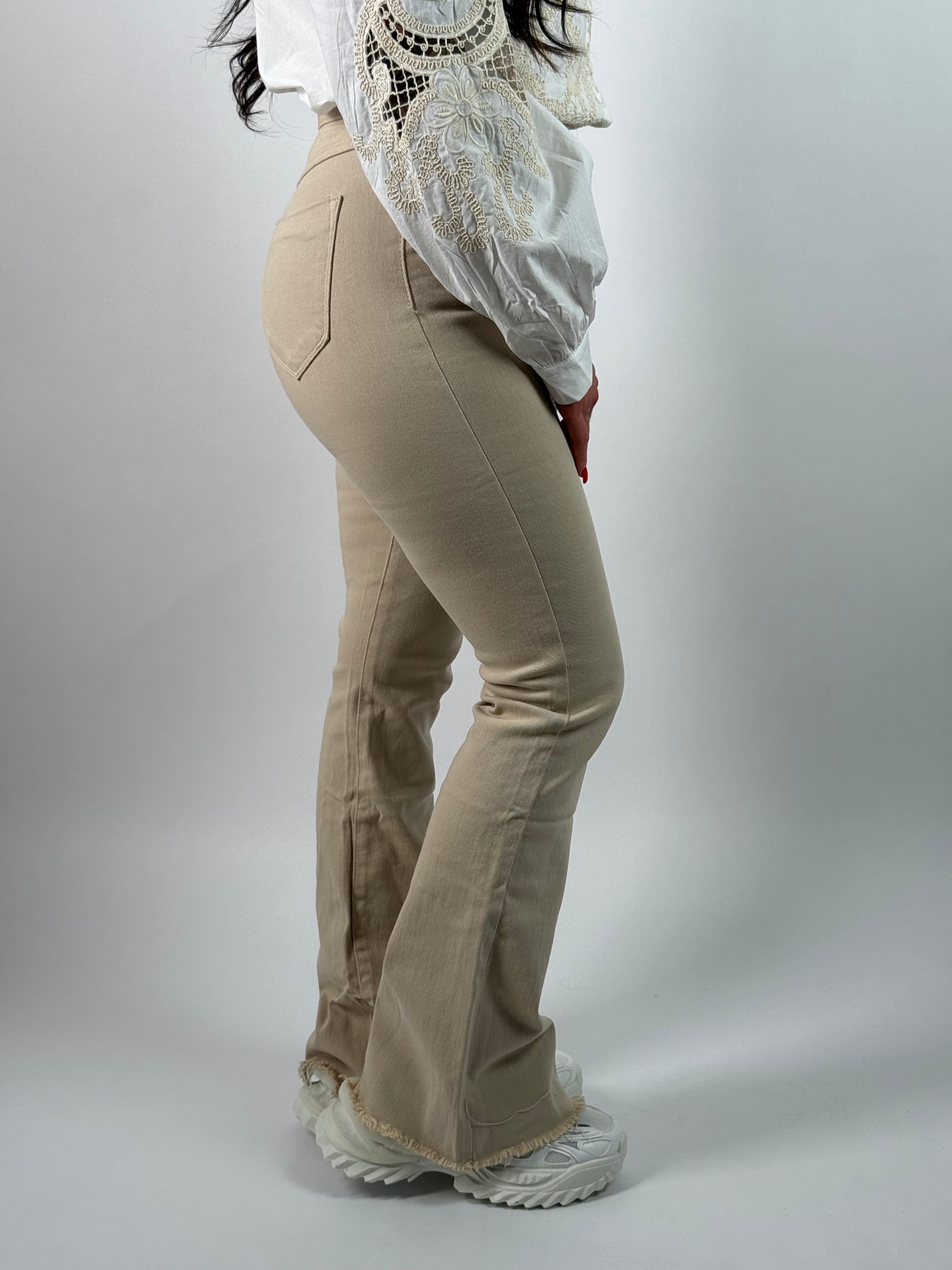 Jeans V 7779 Flared Beige