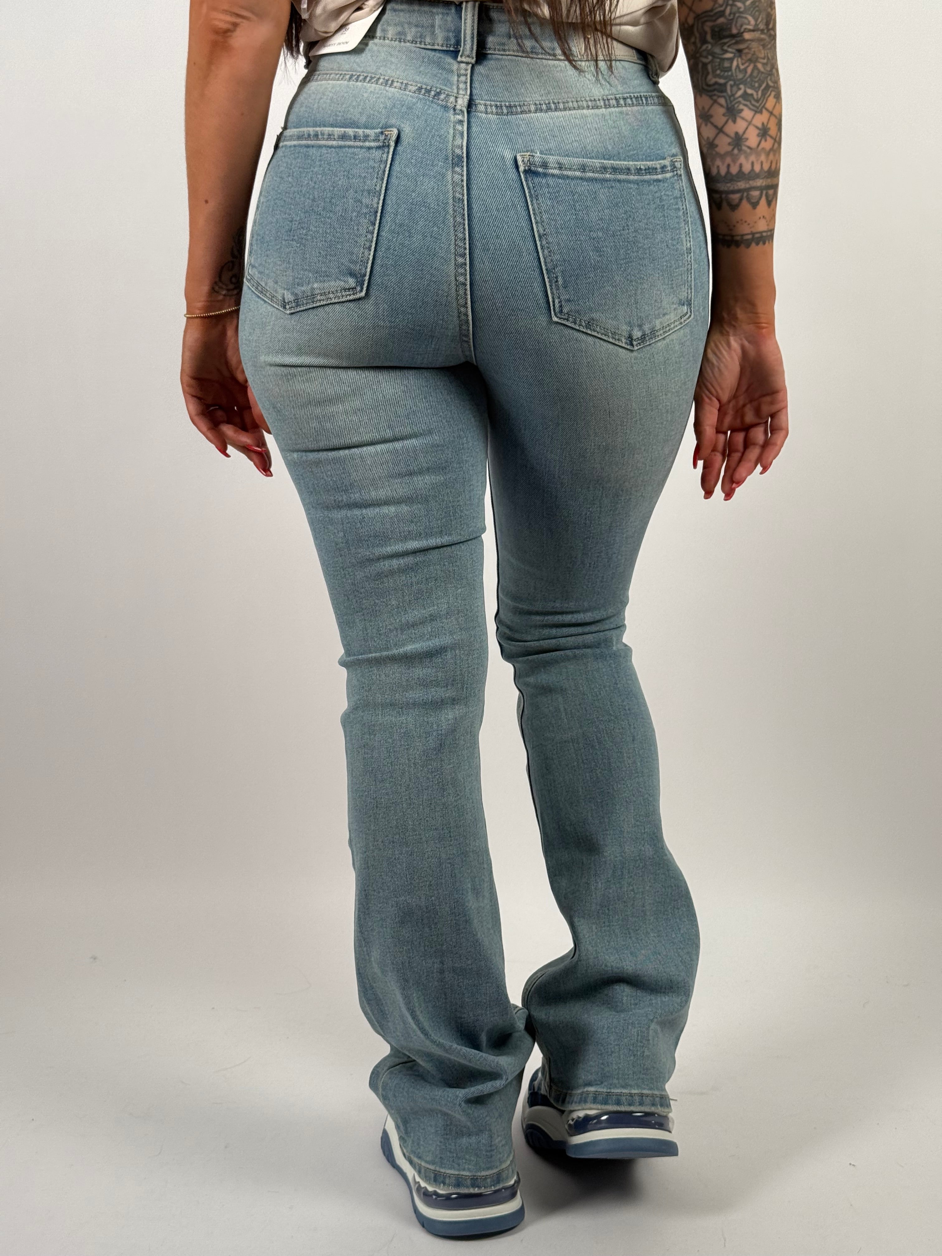 Jeans M 199 Flared Blauw