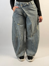 Wide leg