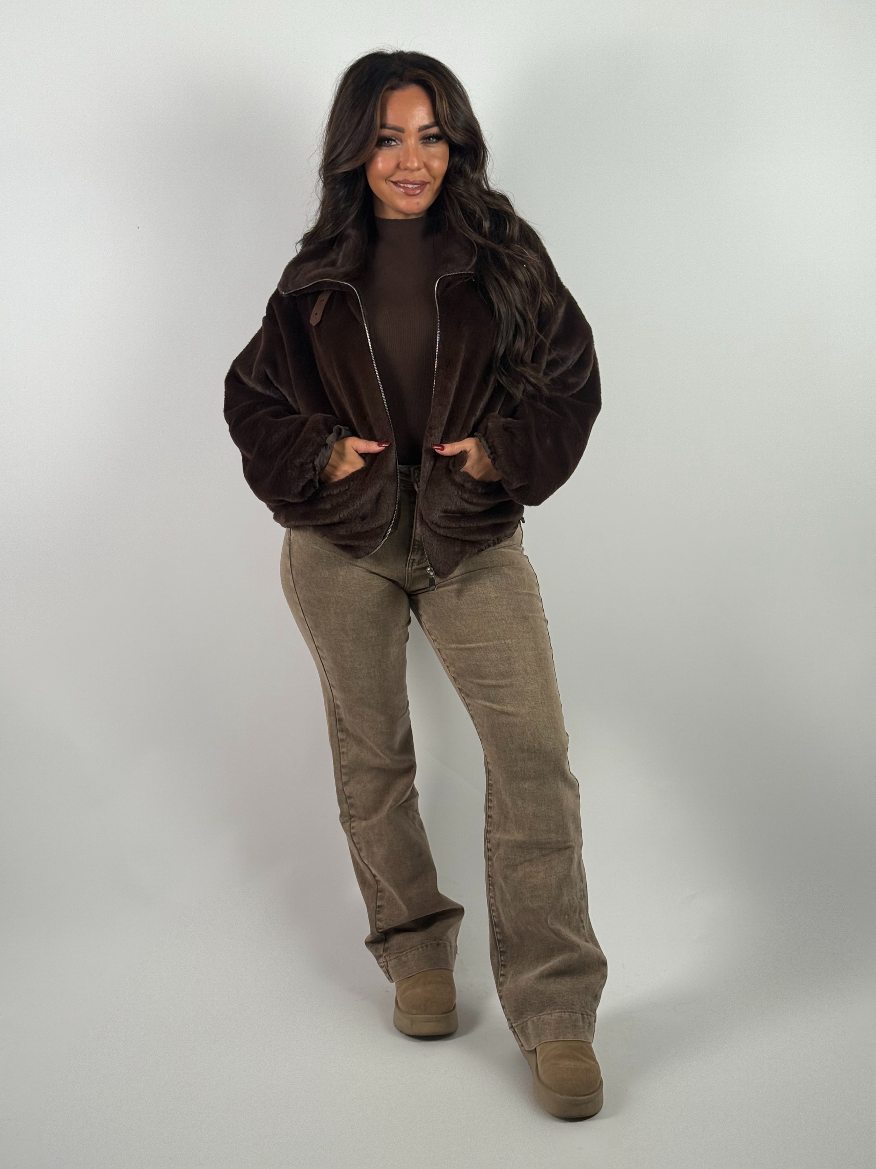 Jack Cozy 227 Bruin