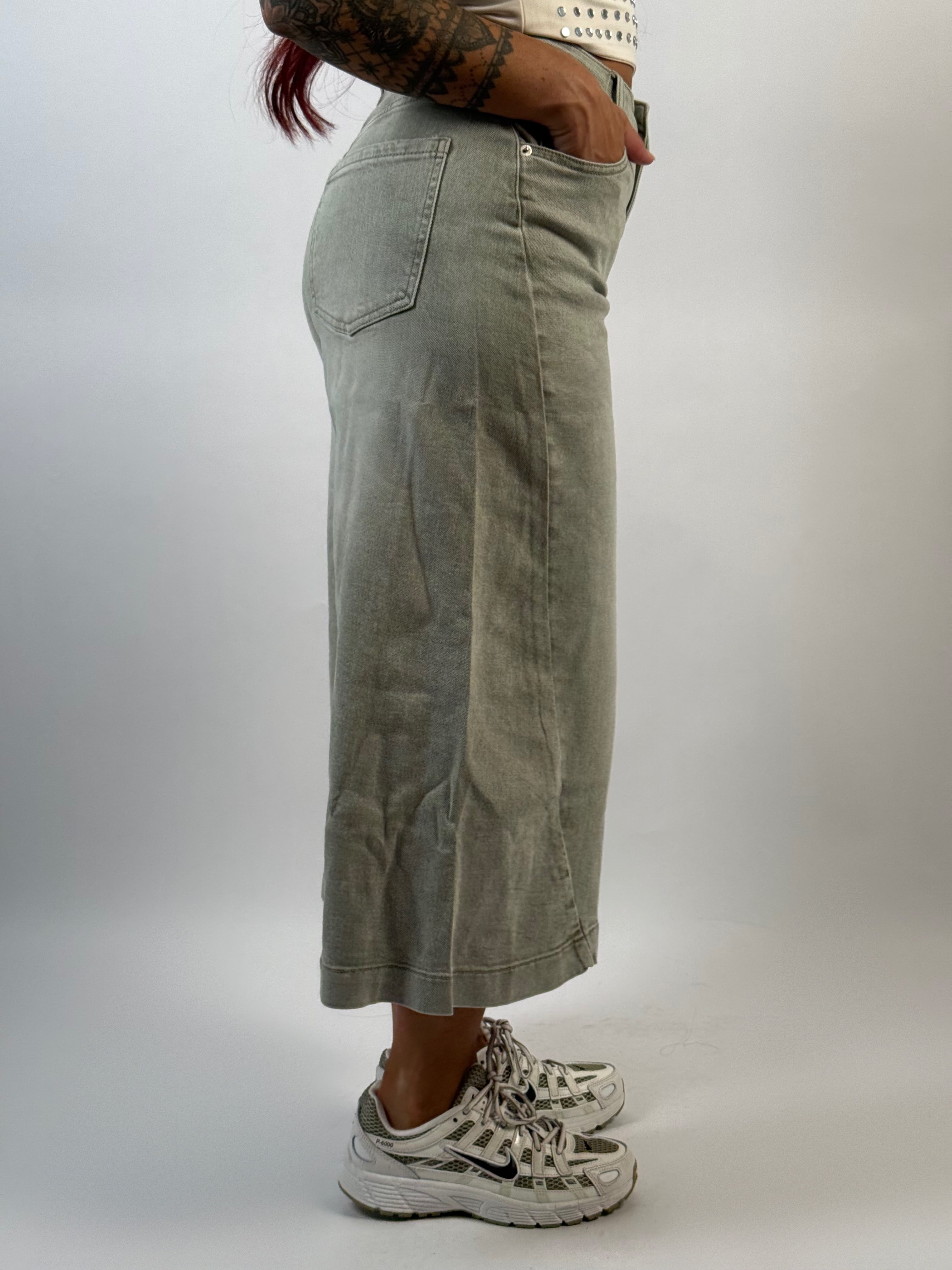 Jeans L 3516 Wide Bermuda Groen