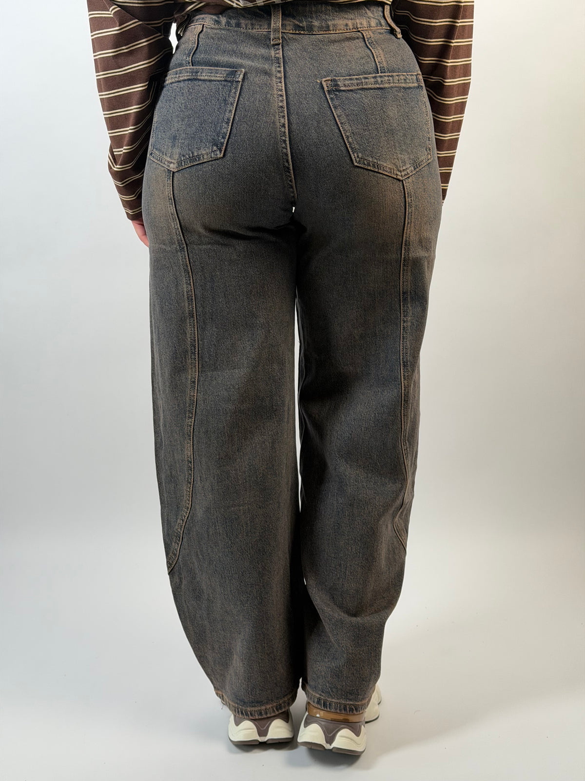 Jeans V 599 Balloon Wash Blauw