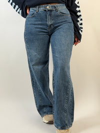 Wide leg
