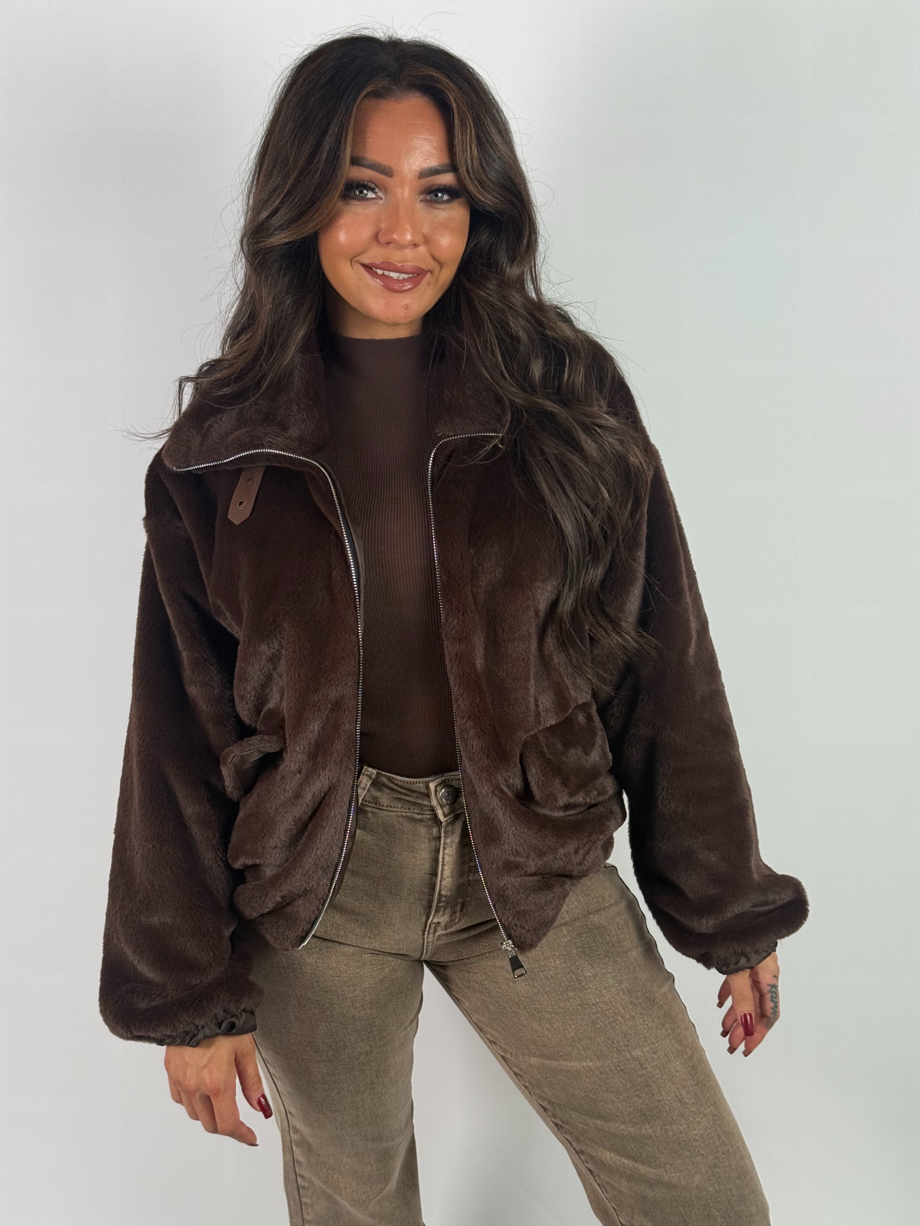 Jack Cozy 227 Bruin