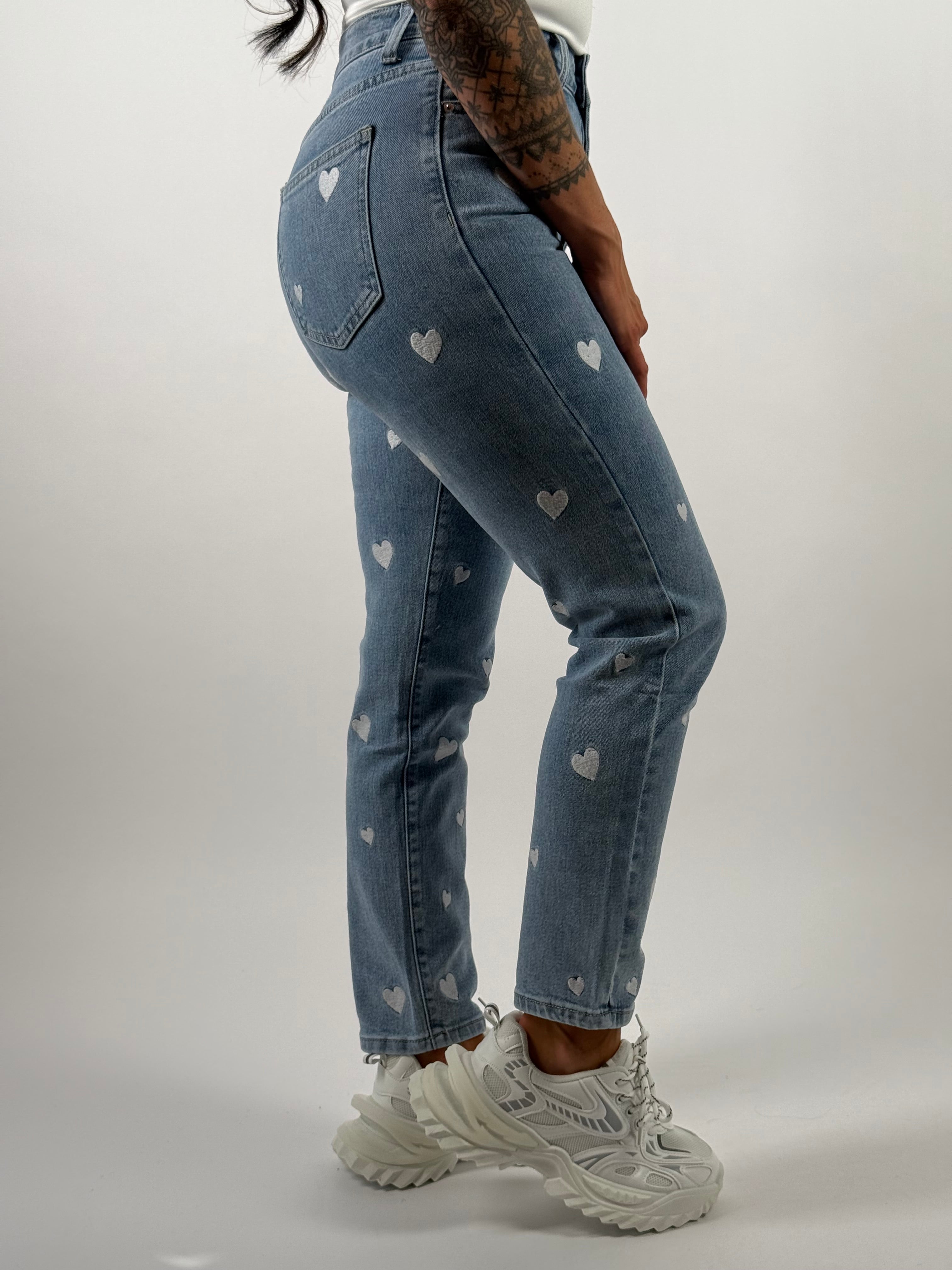 Jeans V 542 Mom Hartjes Blauw