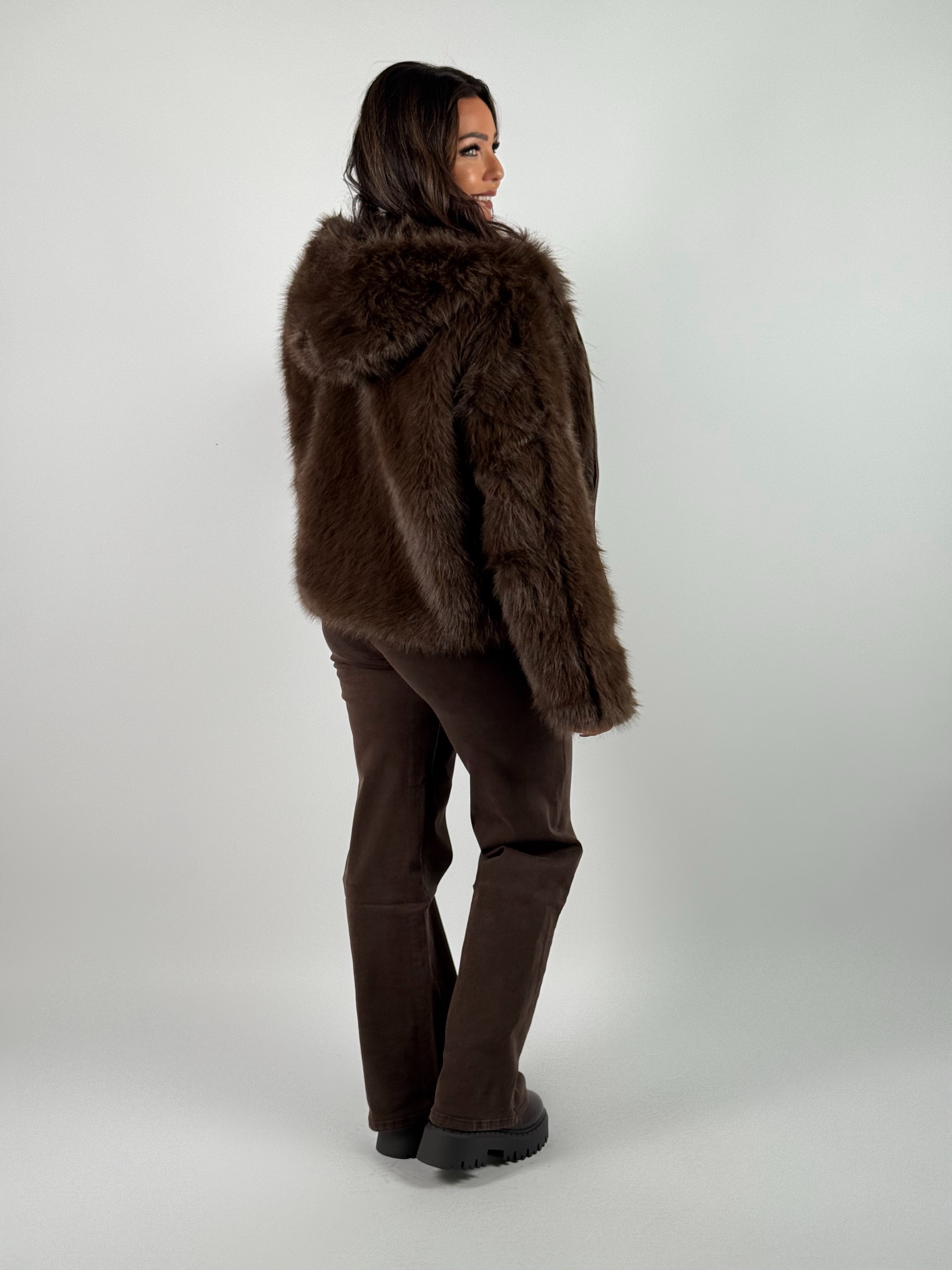 Jack Fluffy Mavi Bruin