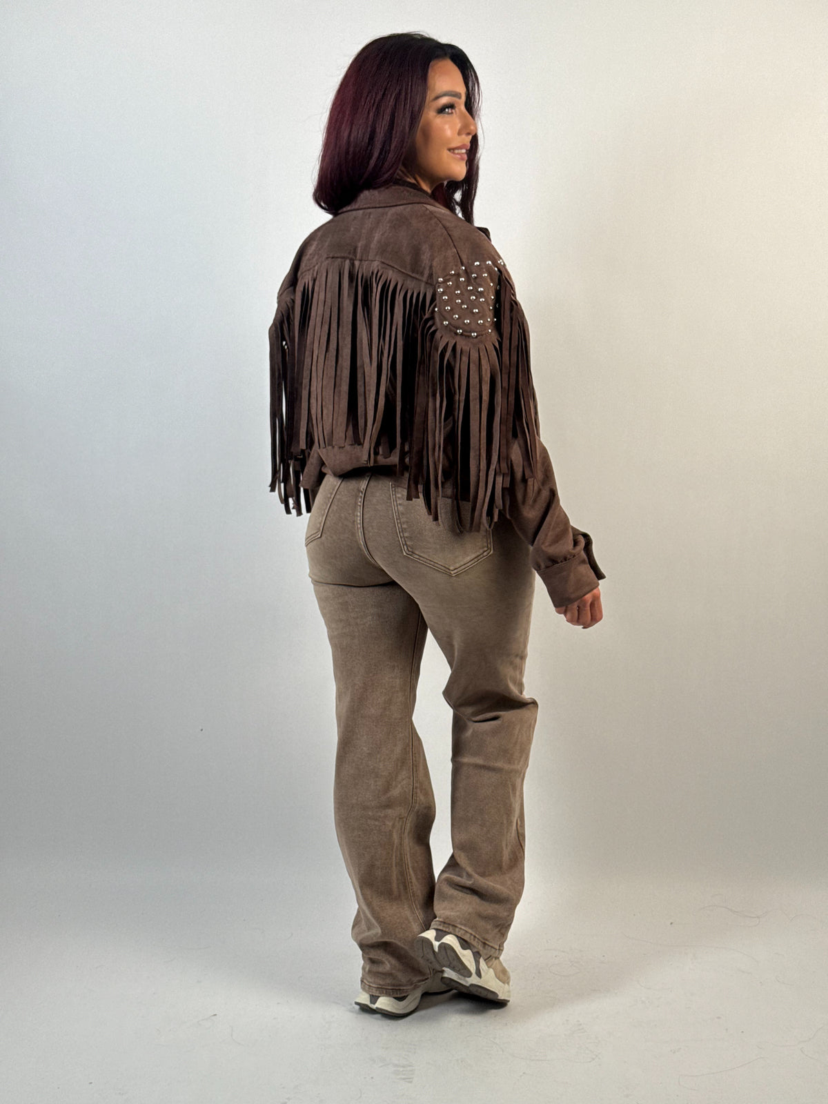 Jack Fringe Stud Bruin